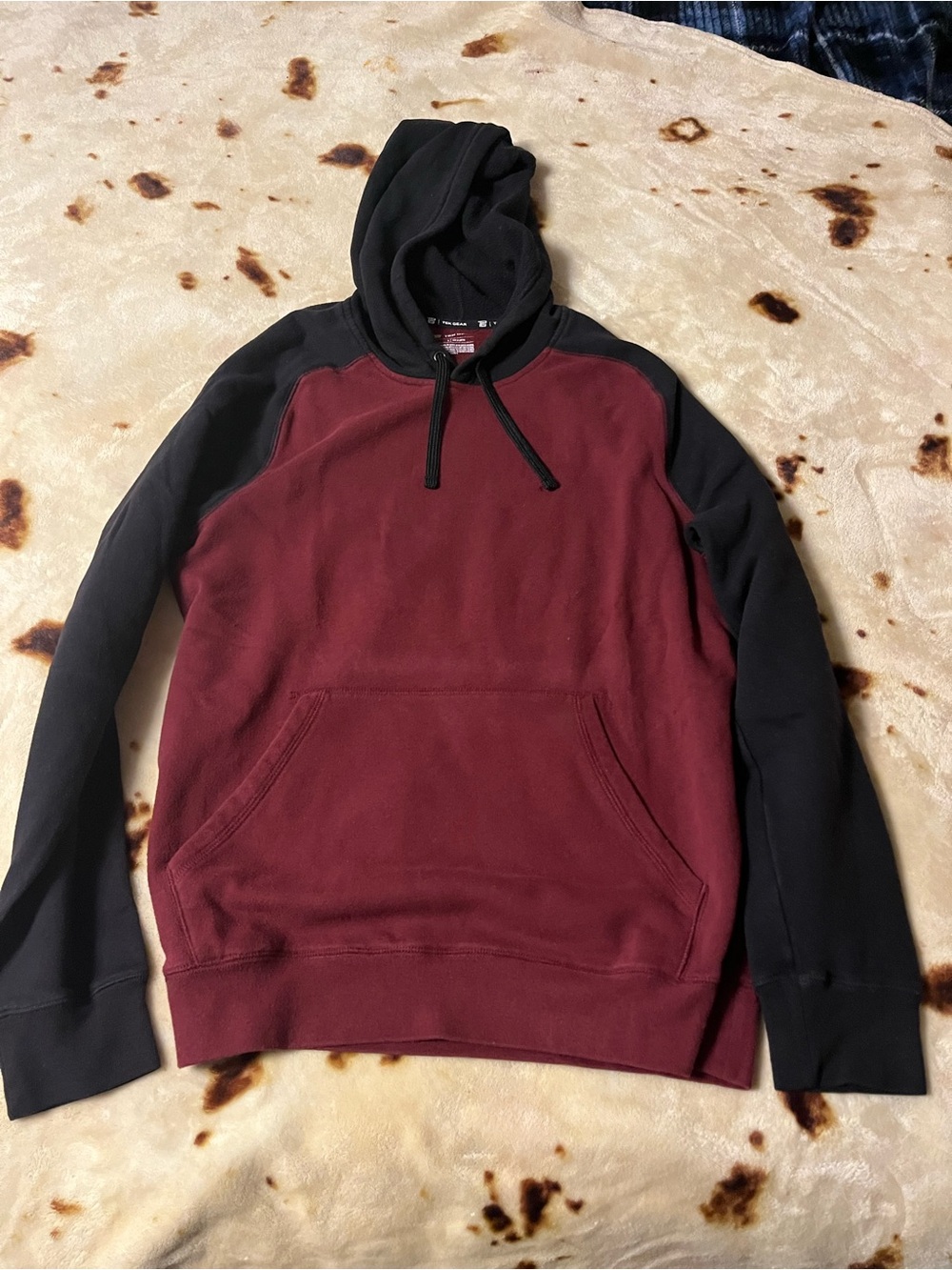 tek gear Maroon and Black Raglan Pullover Hoodie